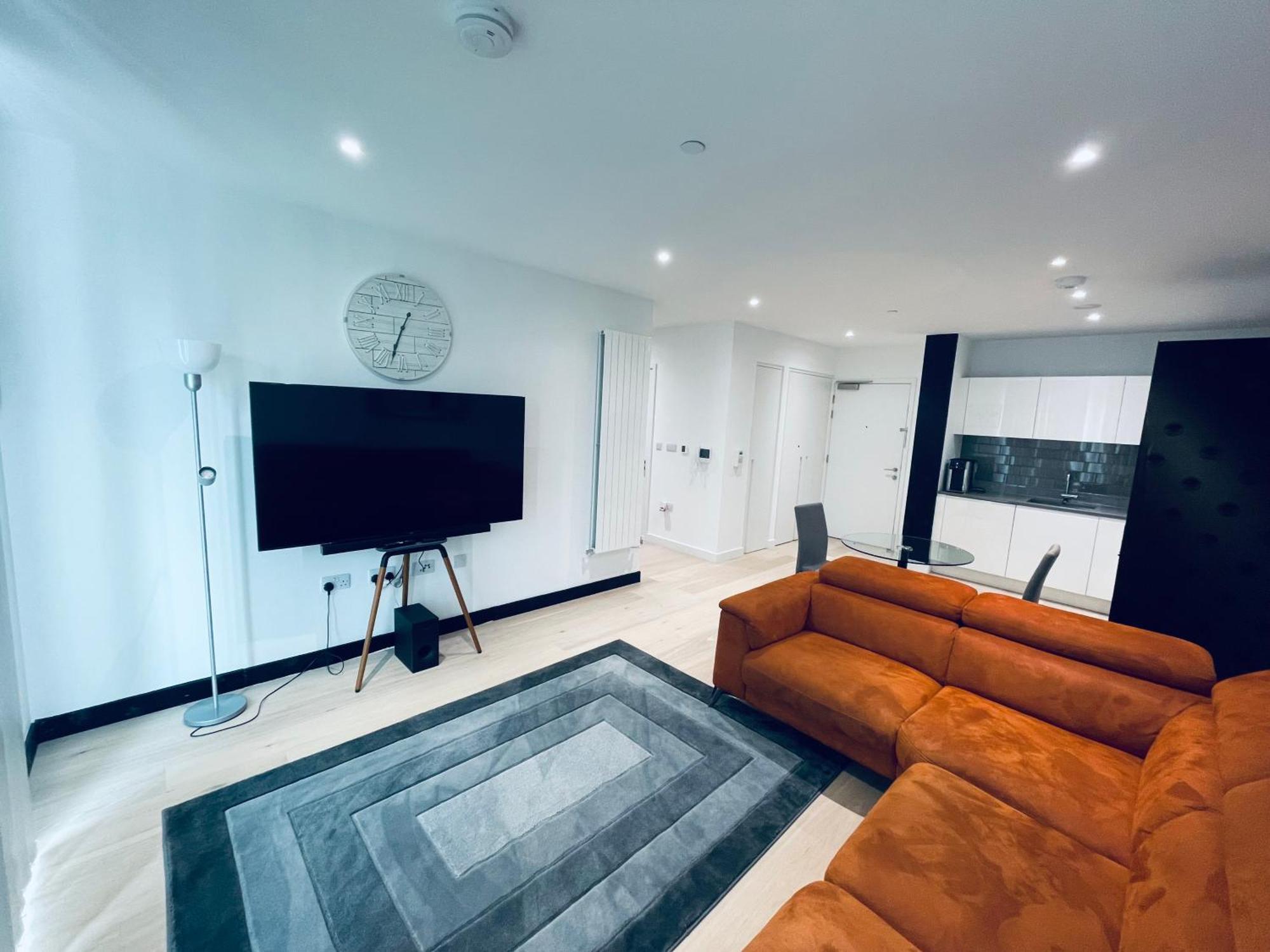Ds Rentals - Entire 1 Bedroom Apartment London Eksteriør billede