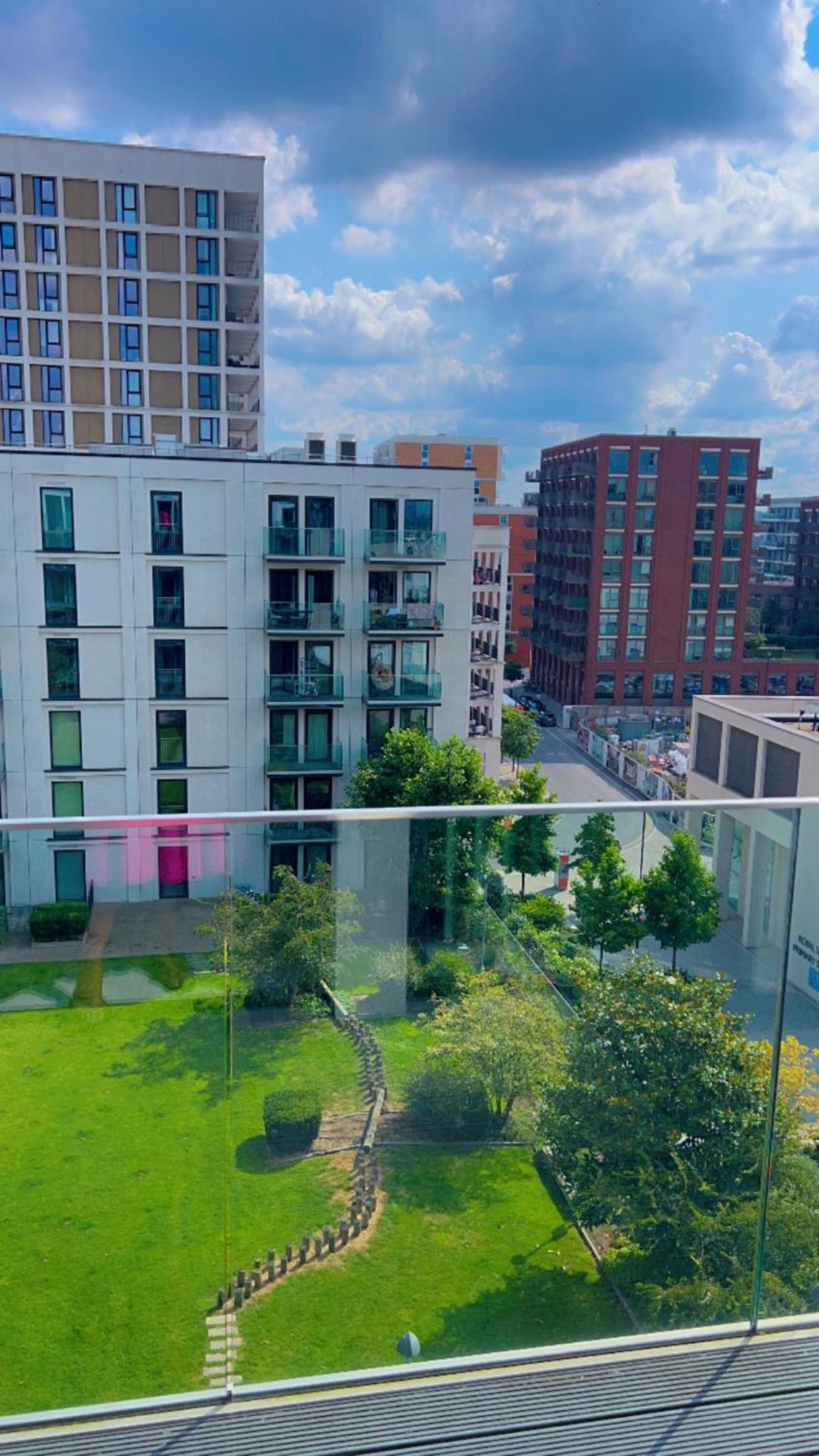 Ds Rentals - Entire 1 Bedroom Apartment London Eksteriør billede